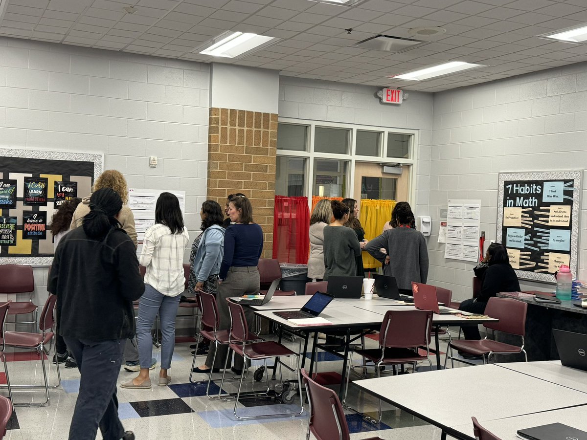 HeirJordanK5's tweet photo. Data Analysis in progress….Collaborative conversations detailing steps &amp; strategies to increase student achievement! #SHElem #AAGV #MidyearDataLooksStrong 🎉 https://t.co/gEhmPB2GVA
