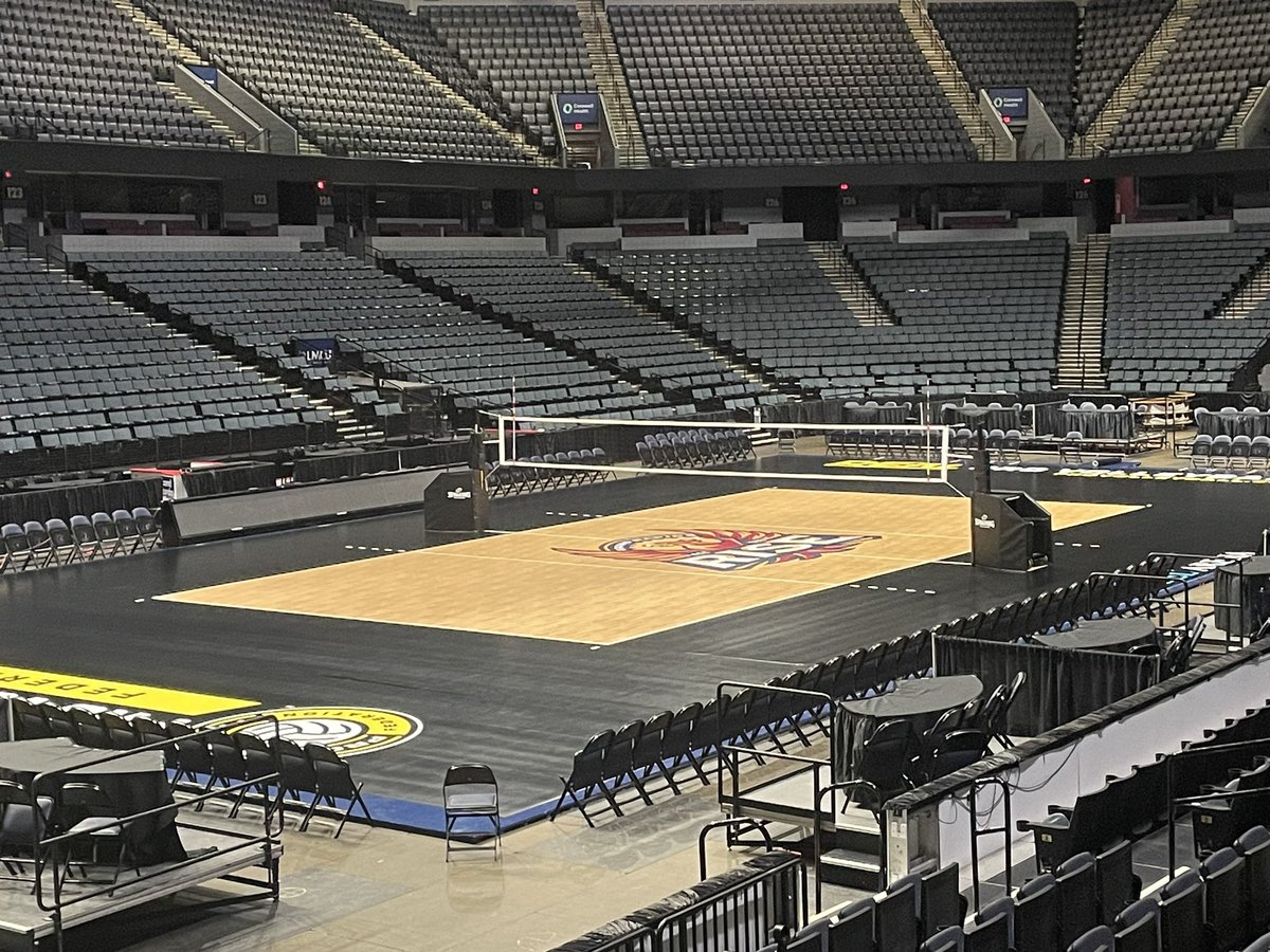 Calm before the storm. First-ever <a href="/GR_Rise/">Grand Rapids Rise</a> match tonight at Van Andel Arena.