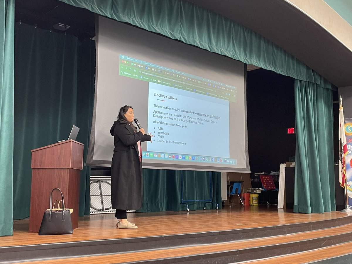 Thank you @Muscatel_MS for  visiting out 6th grade #ShueySharks 🦈 to share what our future Mustangs will experience in Middle School. @CommunicateRSD