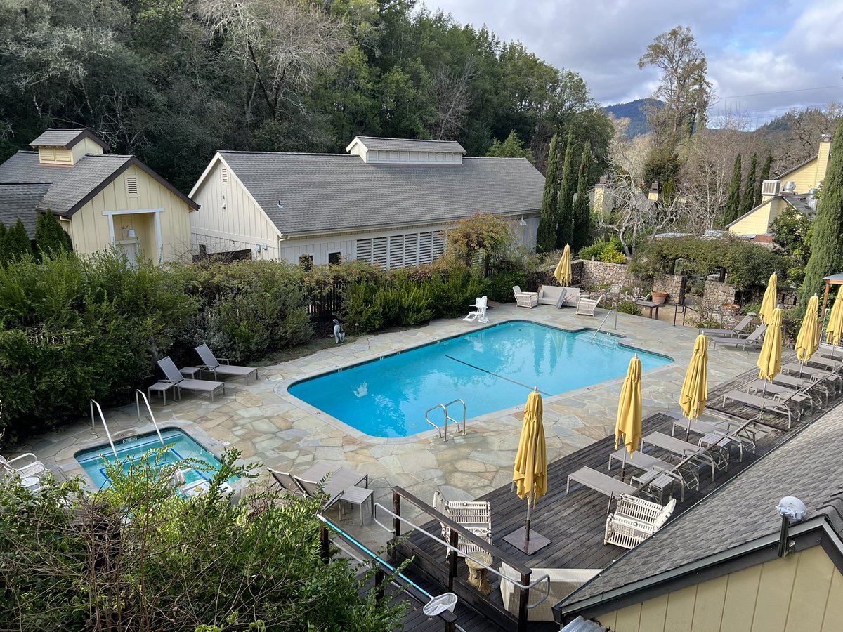 I fell in love with the Farmhouse Inn in Sonoma County. Fireside wine tastings, the biggest rooms with endless special touches (hello chocolate chip cookies at turn down) and an incredible tasting menu that is so pretty you almost don’t want to eat it (almost but not quite!)