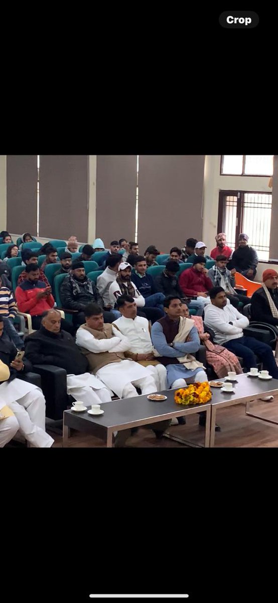 CaptYogesh320's tweet photo. आज सफीदों विधानसभा मे नमो नवमतदाता सम्मलेन दिवस पर माननीय प्रधानमंत्री श्री नरेंद्र मोदी जी का सम्बोधन नव मतदाता के साथ सुनने को मिला l
#NavMatData #JaiShriRaam
@narendramodi @AmitShah
@JPNadda @mlkhattar @BjpBiplab @NayabSainiBJP @PhanindranathS3 @Tejasvi_Surya @gaur https://t.co/fnmPu42jvI