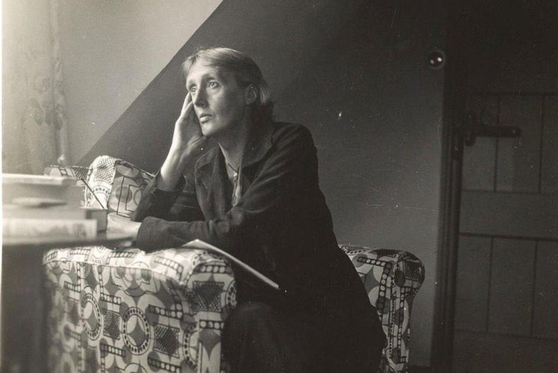 botvirginia's tweet photo. #OnThisDay in 1882 in London, Virginia Woolf was born.

She’s timeless; always in the heart of the old, and winning the heart of the young.

142 years! https://t.co/JCfAG8usXK