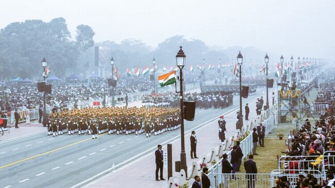 DHARMEN28339362's tweet photo. Wishing all of you a Happy Republic Day!
Saarey Jahaan Se Acha, Hindustan Humara!
#GetWellSoonHimanta
#NitishKumar #RepublicDay
#HTFVLW #INDvsENG
#AdaniRisesAgain #Fighter #Shame_On_MP_Police
#EmmanuelMacron #INDvENG
#नीतीश_कुमार
#RepublicDay https://t.co/bzfmyASB9M
