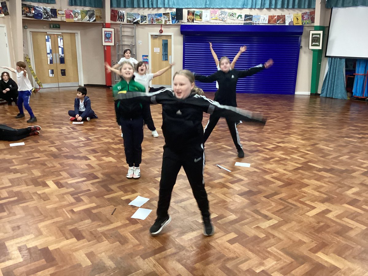 We have learnt about the sugar content in different foods and played nutringo with <a href="/HKRFoundation/">Hull KR Foundation</a>