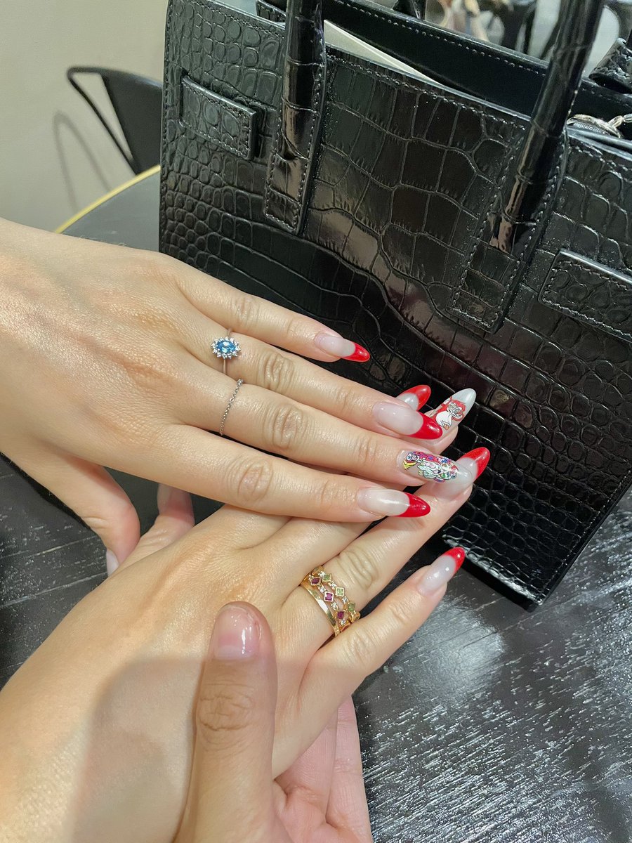 ono ᵍᵐ tweet media