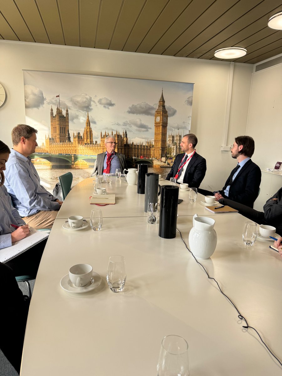 Great to have our Special Representative for Denmark’s UNSC 2025-26 candidature, Holger K Nielsen (@RepDK4UNSC), in London this week. Here from our conversation yesterday morning and at a meeting with embassy staff to talk about our campaign. More info at dk4unsc.dk