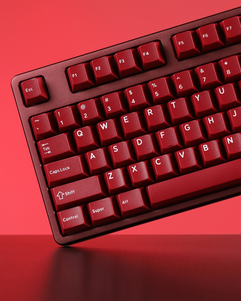 drop's tweet photo. Which gemstone inspired DCX keycap set are you adding to your setup... DCX Emerald, DCX Amethyst, or DCX Garnet? 🟢 🟣 🔴

Shop all of our DCX keycap sets: https://t.co/dRgpaeYuCn

#Drop #DropStudio #MechKeys #MechanicalKeyboard #Keycaps #CustomKeyboards #CustomKeyboard #Keebs https://t.co/AYSRdp7grJ