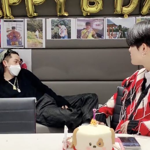 อย่าแพรวพราวกับคนอื่นได้มั้ย เด็กมันขี้น้อยใจอะ 😌