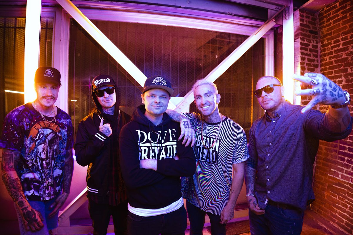 HUmafia's tweet photo. Hollywood Undead: 15 years of the Undead - Distorted Sound Magazine https://t.co/b1LNpsBCmE https://t.co/jELqyXqGQc