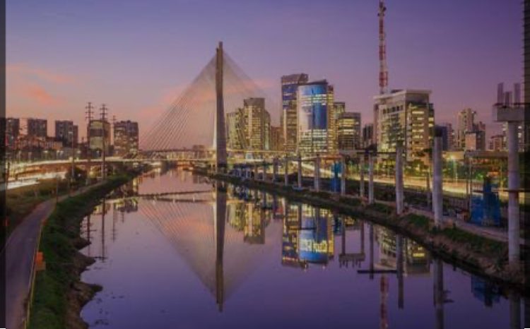 PDTPetroni's tweet photo. Cidade de São Paulo, 470 anos.

Desafiadora, nervosa, dinâmica, inclusiva, sem igual.

Muito a agradecer, Muito a celebrar.

#cidadedesãopaulo https://t.co/N21Gk11qKh