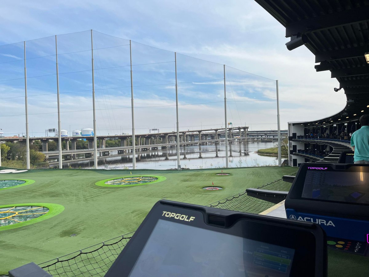 COPTCareers's tweet photo. We had a 2 day event starting on Thursday at @Topgolf Baltimore! We had the whole 3rd floor rented out + we got SO lucky with the weather as it was a beautiful day 😄🏌️ https://t.co/XUADUBaQwk