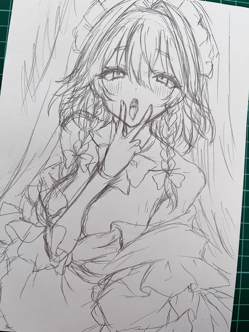 寝るつもりなかったのに爆睡してた🥲
昼間描いた咲夜さんラフ〜 
