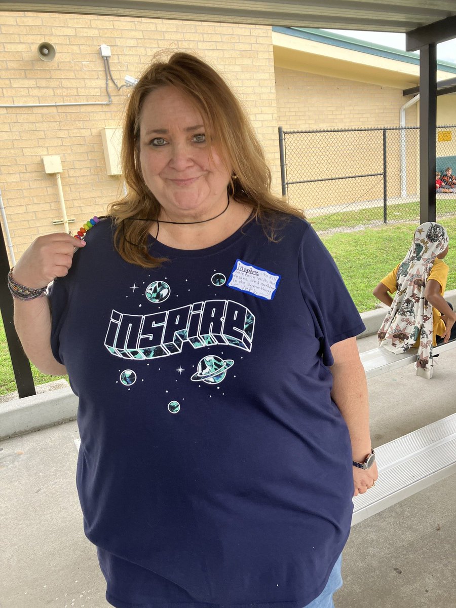 Today was Wordy Wednesday/Vocabulary word dress up day to celebrate Literacy Week!
"A School of Community Citizenship"
#agreatplacetobee #FLCelebratesLiteracy
🐝💛🐝💛
<a href="/castillo_chels/">Chelsea Castillo</a> @IRCSchools <a href="/EducationFL/">Florida Department of Education</a>