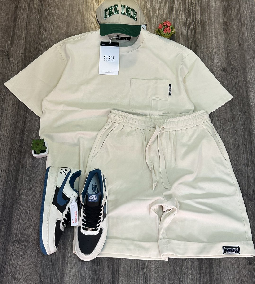 MenWithStyle__'s tweet photo. Ensemble disponible en boutique 

Taille: M, L et XL 

Prix: 22000f 

Contact: 696590864 appels ou Whatsapp 

#JamaisVulgaire😎 https://t.co/wERj3sgYol