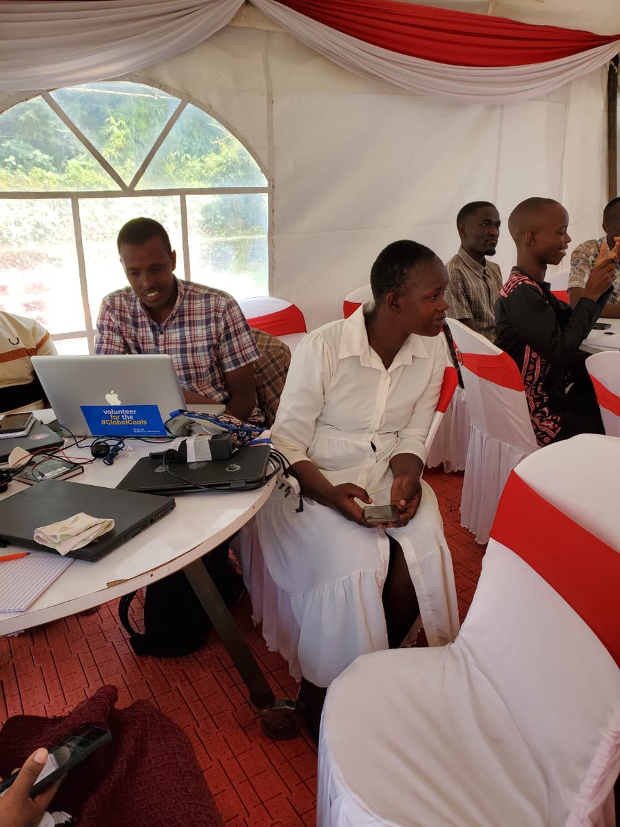 OasisLens's tweet photo. #Alternative2ClimateChange
Youth taking a leading role in providing alternative to Climate change using different innovative measure.
@ecovistake @ationaid https://t.co/n5GLD07W35