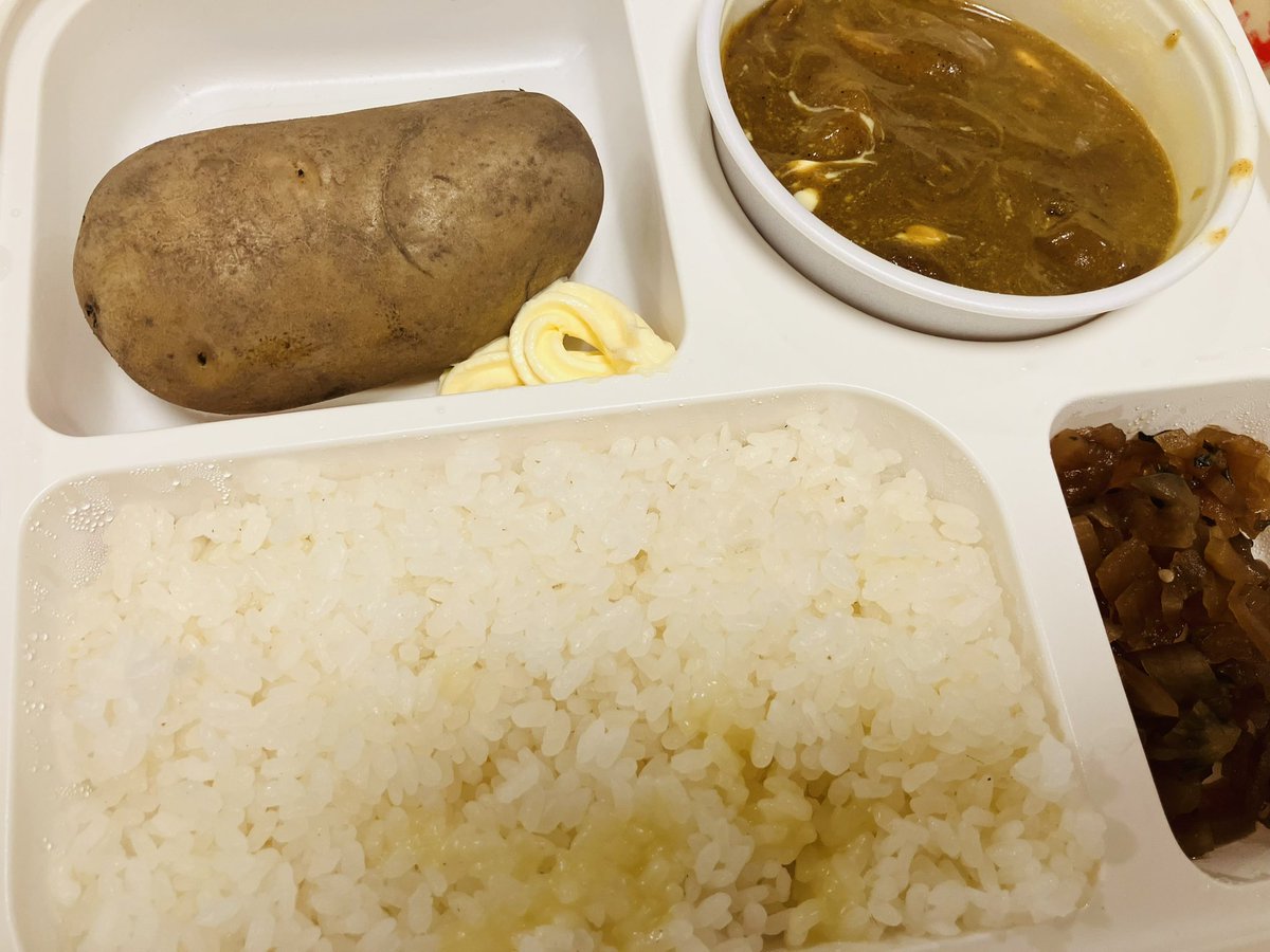 SAK_SAK_SAKUMA's tweet photo. かれーうまー https://t.co/sfNLdQidJ9