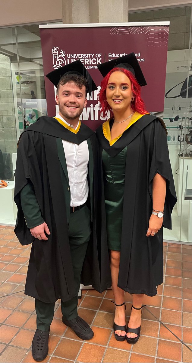 Some of our lovely students just before their graduation ceremony.

Congratulations to all! 🎓⭐

#StudyAtUL #UL #ULGraduation #Graduation #StudentLife #StudyAtUL #UL #ULGraduation #Graduation #StudentLife #Limerick