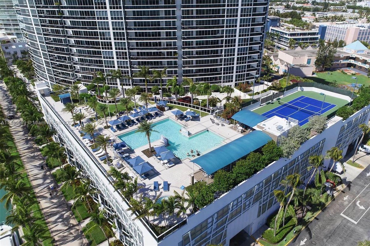 Murano Grande Condos for Sale in Miami Beach 

Read more: medium.com/@SunnyIslesBea…

#MiamiBeachRealEstate #MiamiBeachLuxuryCondos #MiamiBeach #MiamiBroker #MiamiJustListed #MiamiCondos #MiamiRealEstate