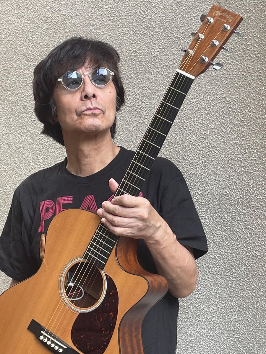 MitsusatoFulta's tweet photo. 明日です!
Fulta Solo!
1/26(fri)@塚本 Howlin'Bar
19:00open 19:30start
charge¥2,000 + order
wz 銀次郎
明日はアコースティック・スタイルで、
バンドでは歌わない曲を中心にゆったり歌います♪
古田先攻、予定のない皆さん、お気軽にご来場下さい。
#古田光郷
#HowlinBar https://t.co/qLmLrXhoTw
