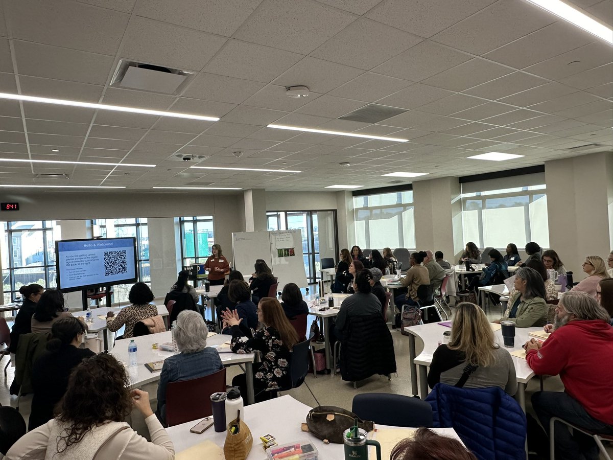 adoolin_ESS's tweet photo. Excited to kick off our second #handwritingwithouttears Level 1 certification cohort! Thrilled to have Katrina back in our district to work with our dysgraphia interventionists thanks to the TEA Dyslexia Grant ✍️ @HDyslexia @HumbleISD_ESS @HumbleISD_ACE @OTdowdy https://t.co/vdCppjf13e