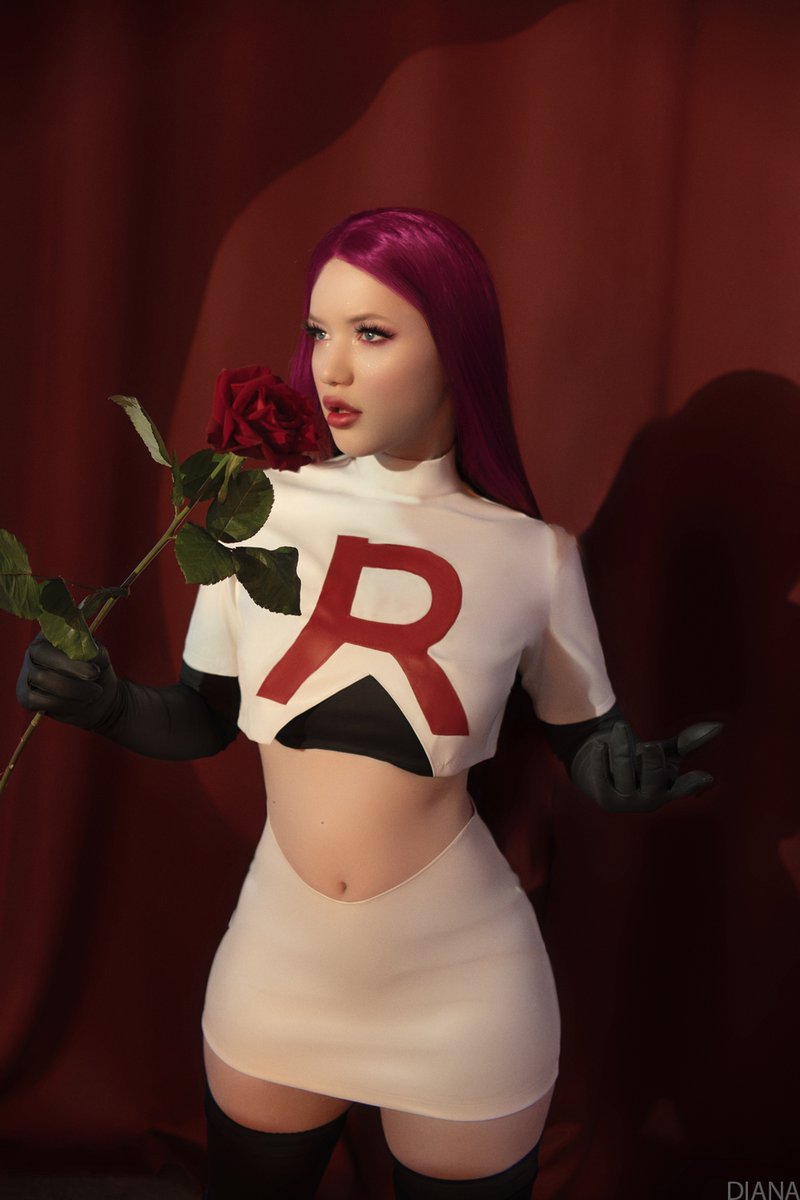 Lada_lyumosCOS's tweet photo. What about this phenomenon of #Palworld aka Pokémon With Guns? 🤔 
Why do you think it’s been hyping so much? 

Md: @Lada_lyumosCOS
Ph: Diana 

#jessiepokemon #pokemoncosplay #pokemon https://t.co/vQ5cHTj7Zv