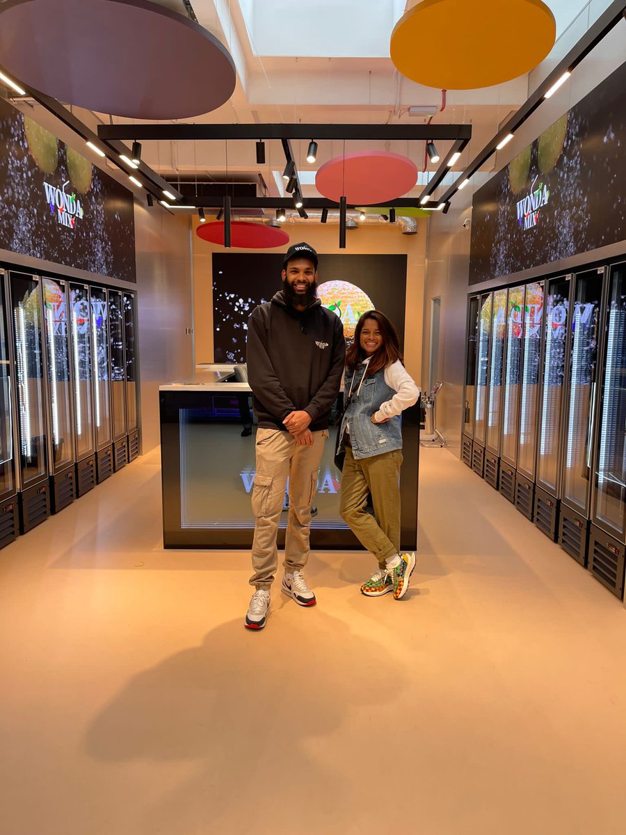 WondaMix's tweet photo. Dilly carter from BBC popped in today to learn more about wondamix brand and our 1% community which is growing daily. She is fond of our story and more importantly the product. https://t.co/Gcp5XpS2XI