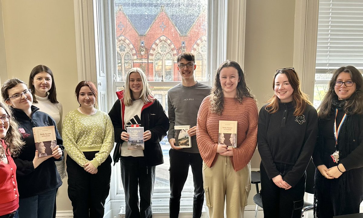 Goncourt reading group getting under way in earnest today @ModLangs_QUB - fun discussions about plot, character, style, the experience of reading and some very specific vocab! Looking forward to much more in the run-up to this year’s #ChoixGoncourtUK