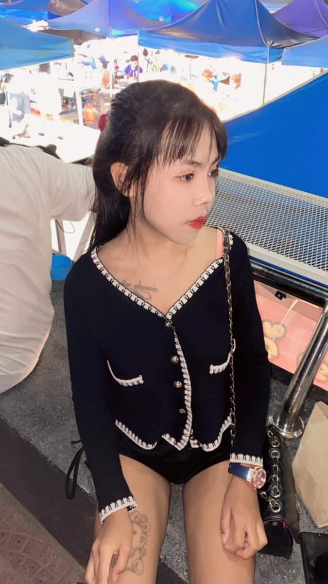 kxd_kh's tweet photo. อย่าดูคนที่ภายนอก🤭 https://t.co/P5KjyXWw01