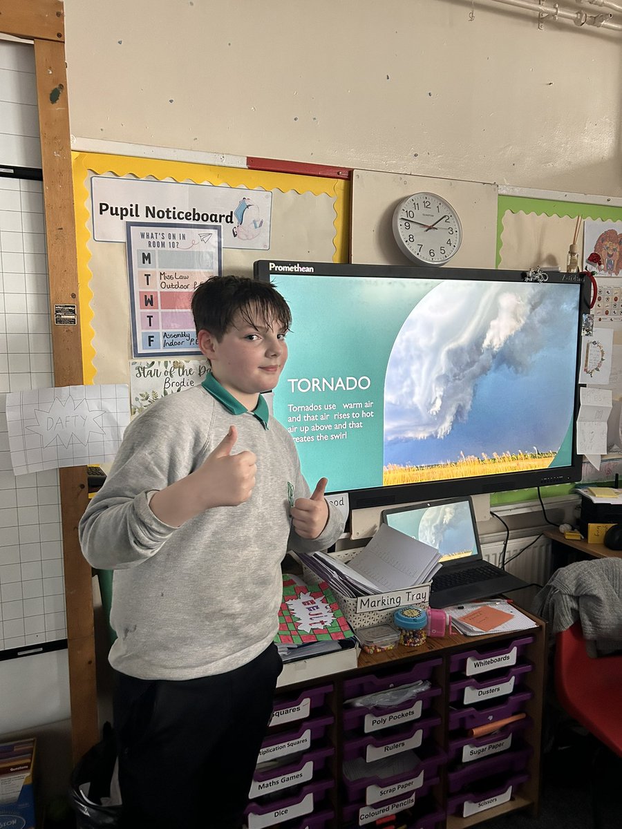 mrsburtj's tweet photo. More excellent PowerPoints from Room 10 to round off our learning on Natural Disasters🌪️🌋🌊 @LawmuirPS @DigitalLawmuir https://t.co/Y2wqyBZZVu
