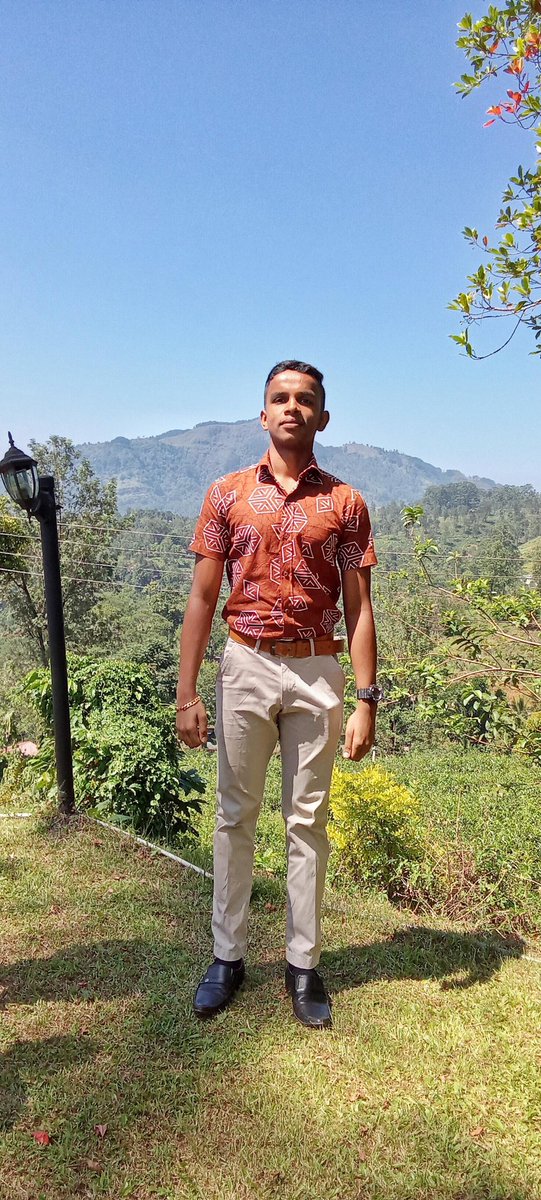 itz_abilashrio_'s tweet image. 𝐒𝐮𝐧𝐬𝐡𝐢𝐧𝐞 𝐨𝐧 𝐦𝐲 𝐦𝐢𝐧𝐝 𝐚𝐧𝐝 𝐰𝐚𝐫𝐦𝐭𝐡 𝐢𝐧 𝐦𝐲 𝐡𝐞𝐚𝐫𝐭 🩷🌈✨🍂

#enjoylifechallenge#srilankadaily#beautifulplaceinsrilanka#lifestyle#vibechallenge