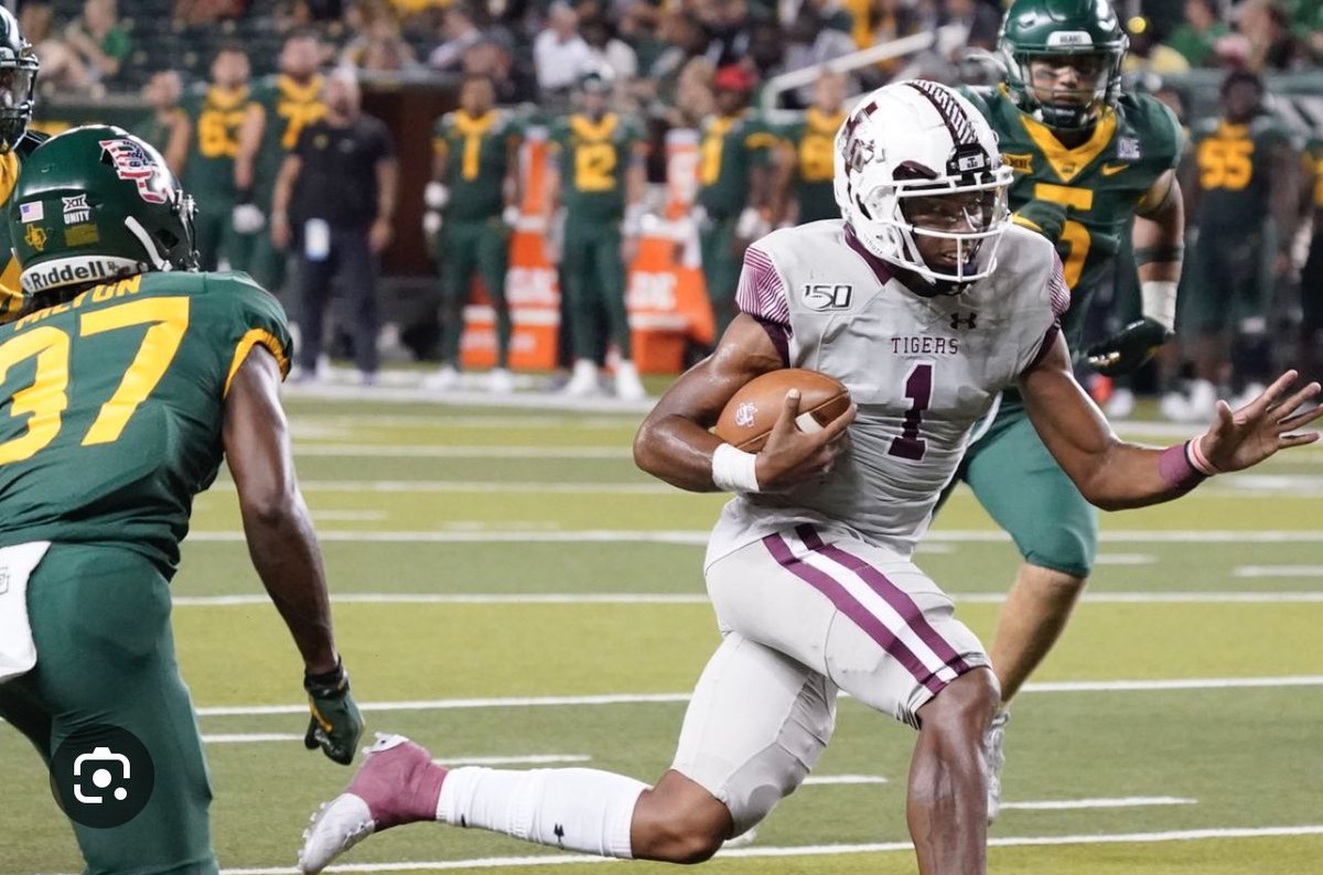 Carter Barnes (@carter_barnes1) on Twitter photo #AGTG Blessed and Thankful to receive a Division 1 offer from Texas Southern University ⚪️ #ThisIsSwac <a href="/dishman_cris/">Cris Dishman</a> <a href="/CoachSmith4754/">Steven Smith</a> <a href="/TSUFootball/">Texas Southern Football</a> #AGTG Blessed and Thankful to receive a Division 1 offer from Texas Southern University ⚪️ #ThisIsSwac <a href="/dishman_cris/">Cris Dishman</a> <a href="/CoachSmith4754/">Steven Smith</a> <a href="/TSUFootball/">Texas Southern Football</a>