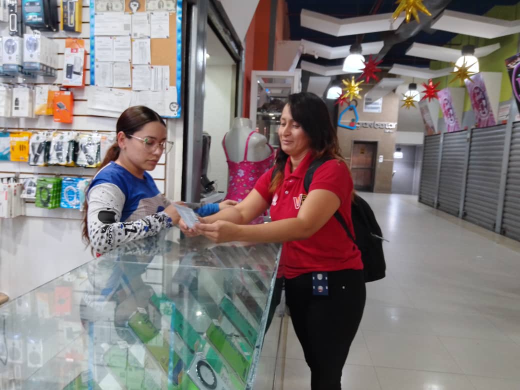 Banavihaldia's tweet photo. #BanavihAragua🇻🇪||En despliegue de Fiscalización se visitó y verificó en el cumplimiento de sus aportes al FAOV a las siguientes empresas.
✓ Metro Shop
✓ Maxi Moda 77
✓ Company
✓Comercial JW 2020
Explicamos el proceso que deben realizar para estar solvente ante #FAOV. https://t.co/eTCkupBQ03