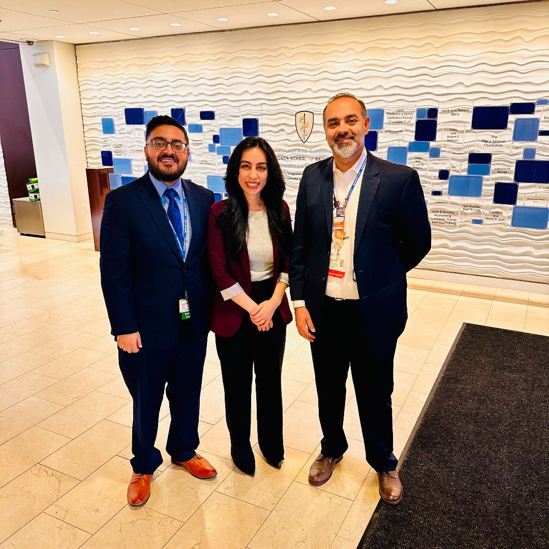 ZuckerSoM's tweet photo. Empowering Med Students at @zuckersom! π©Ίπͺ Exploring the depths of the Opioid Epidemic with alums Dr. Nayyar & Dr. Khan. From essential insights to hands-on learning, our MS3s are ready to lead in residency and beyond. π
.
.
#MedEd #OpioidCrisis #CoreLearning
3 / 3 https://t.co/LamMO8joUs