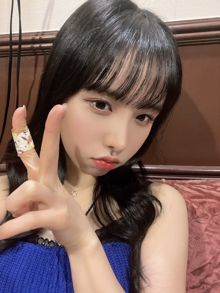 pinkfantasy_kr tweet picture