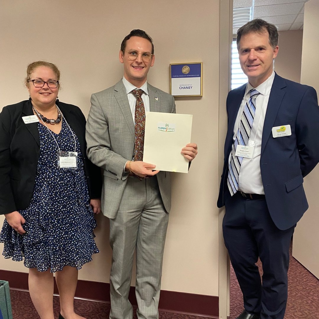 TweetFLAlibrary's tweet image. We spoke to many legislators yesterday, sharing and promoting the work done at each library throughout the state and made a case as to why libraries are so important in each and every community. 

#FloridaLibraries #LibraryStrong