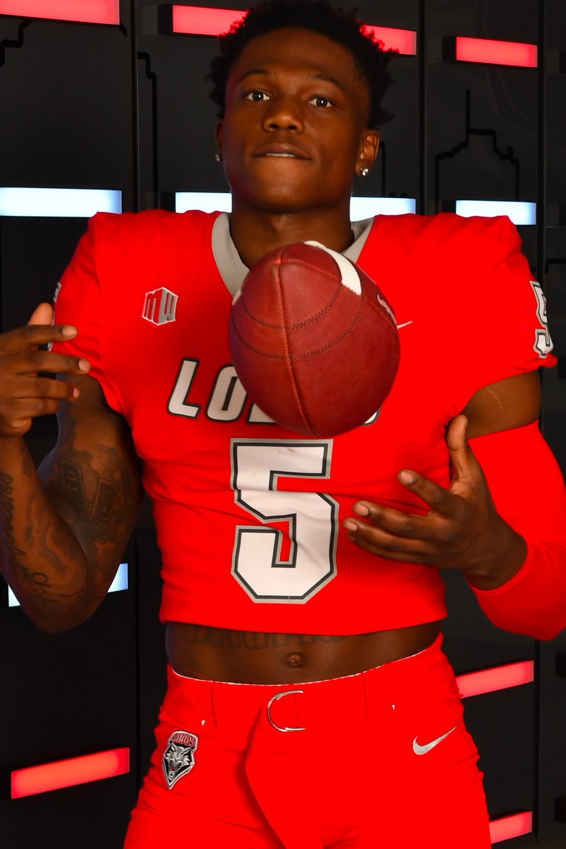 New Mexico all-conference running back Jacory Croskey-Merritt has entered the transfer portal, <a href="/on3/"></a> has learned. 

The grad transfer rushed for 1,190 yards in 12 games on 189 carries with 17 rushing touchdowns. 

on3.com/transfer-porta…