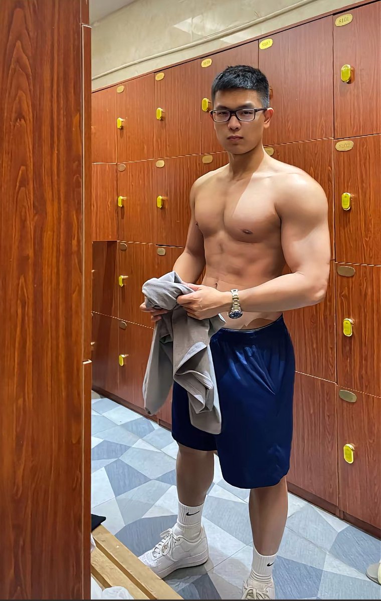 上次做MB还有5000多的收入，等下又要上班了