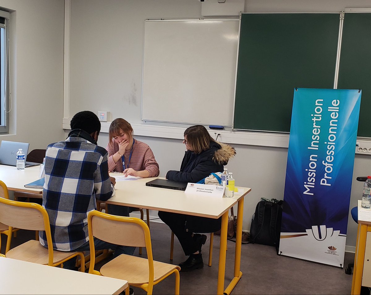 Participation de la mission insertion professionnelle pendant la journée entreprise de l’EISINE