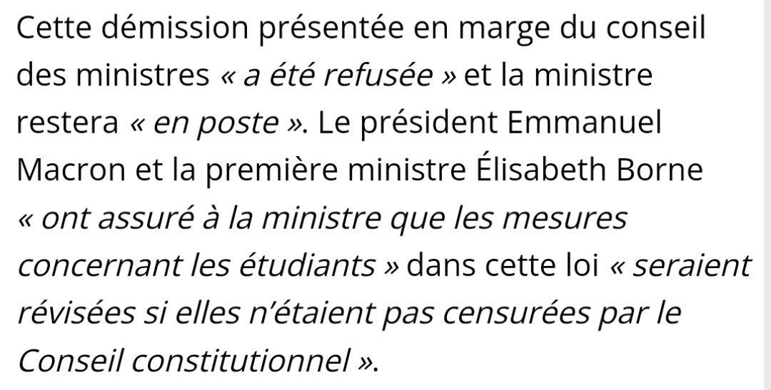 Une fois encore, le Conseil Constitutionnel s'oppose à la volonté populaire et se soumet aux desideratas du gouvernement, à la grande joie des gauchistes. Il est urgent d’instaurer une véritable politique migratoire. Mais cela ne viendra jamais de ce gouvernement. 
#immigration