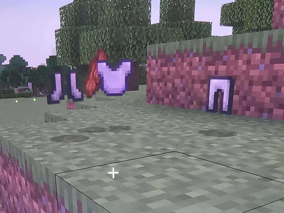 minecraft_coro's tweet image. マイクラ97日目😊
鉄フル装備ゾンビ！
まあまあレアかな？
倒したけどヘルメットは落とさなかった(;^_^A
いつかダイヤフル装備ゾンビ・スケルトンに合いたいな(　・ω・)
#マインクラフト
#マイクラ統合版