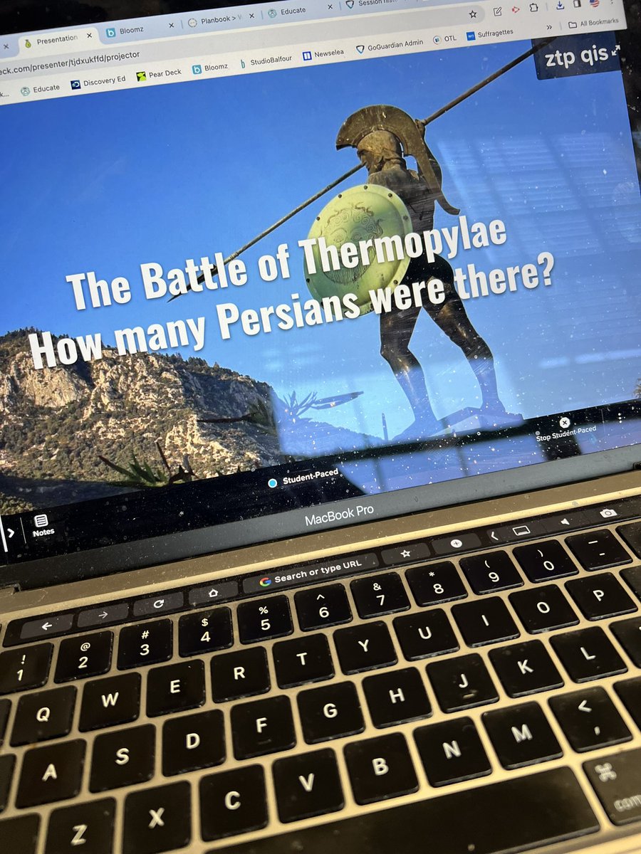 How many soldiers were at the Battle of Thermopylae? 6th grade Primary and secondary source investigation with @SHEG_Stanford & @peardeck @icschool_online @mlamassa_ICS @ArchNY_Schools