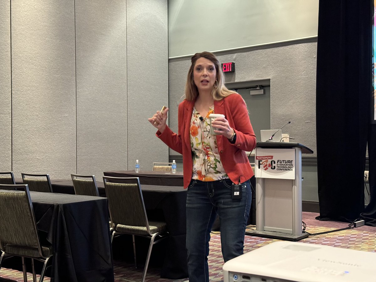 Excited to learn about coaching with <a href="/bhodgesEDU/">Brianna Hodges</a> #fetc <a href="/fetc/">FETC</a>
