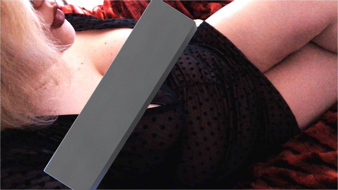 Bien s&ucirc;r que je suis incroyable.  Maintenant va sur mon Wishtender. https://t.co/FT7RnJMvJw<a href="/tag/findom"class="tags"><span>#findom</span></a>