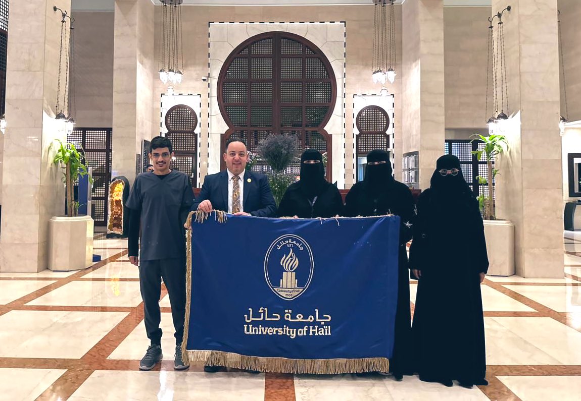 _UOH's tweet photo. #خبر| فاز طلبة كلية التمريض بـ #جامعة_حائل بالمركز الثاني، من بين 11 جامعة مشاركة، في أولمبياد التمريض السنوي الذي عُقد اليوم في جامعة الملك سعود بن عبدالعزيز للعلوم الصحية بمدينة جدة، 
والطلبة المشاركون هم: 
1- خلود الرشيدي 
2- عبدالكريم الشمري 
3- أميرة الرشيدي
بإشراف عميدة الكلية د.عواطف الرشيدي، وعضو هيئة التدريس بالكلية د.عمار الشرع، بالتعاون مع عمادة شؤون الطلاب.