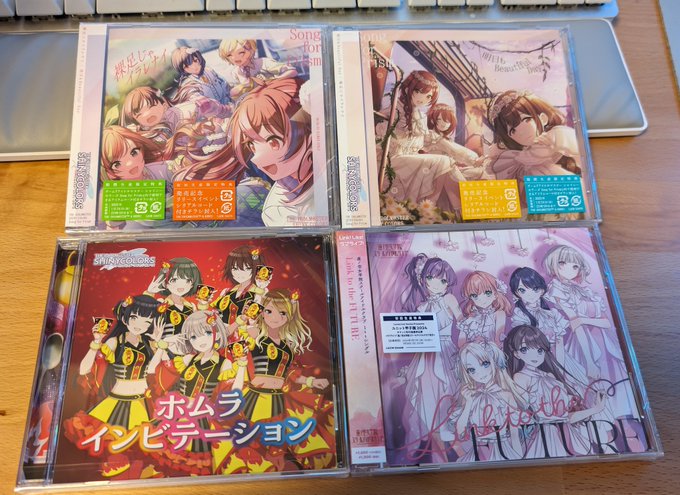 最近手に入れたCD 蓮ノ空のやつようやく入荷されてた、店舗特典はもう無くて悲しい https://t.co/JIsVCuOrZc<a href="/tag/%E8%93%AE%E3%83%8E%E7%A9%BA"class="tags"><span>#蓮ノ空</span></a><a href="/tag/%E3%81%9B%E3%83%BC%E3%81%AF%E3%81%99"class="tags"><span>#せーはす</span></a>