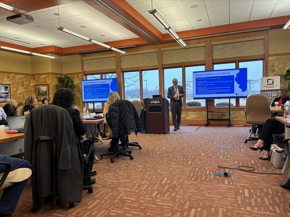 It’s always an honor to host our IL State Superintendent, <a href="/TonySandersSupt/">Tony Sanders</a> …an engaging and honest dialogue with #LevelUPIASA <a href="/IllinoisASA/">IASA</a>