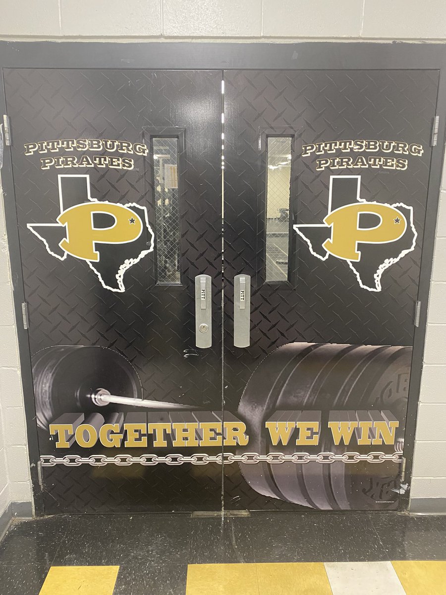 Fun stop in Pittsburg yesterday visiting with @tristonabron about his guys. No doubt he’s got @ThePittPirates headed in the right direction…#EastTexasBlitz #SLR @THSCAcoaches #AxeEm #RaiseTheAxe🤷‍♂️