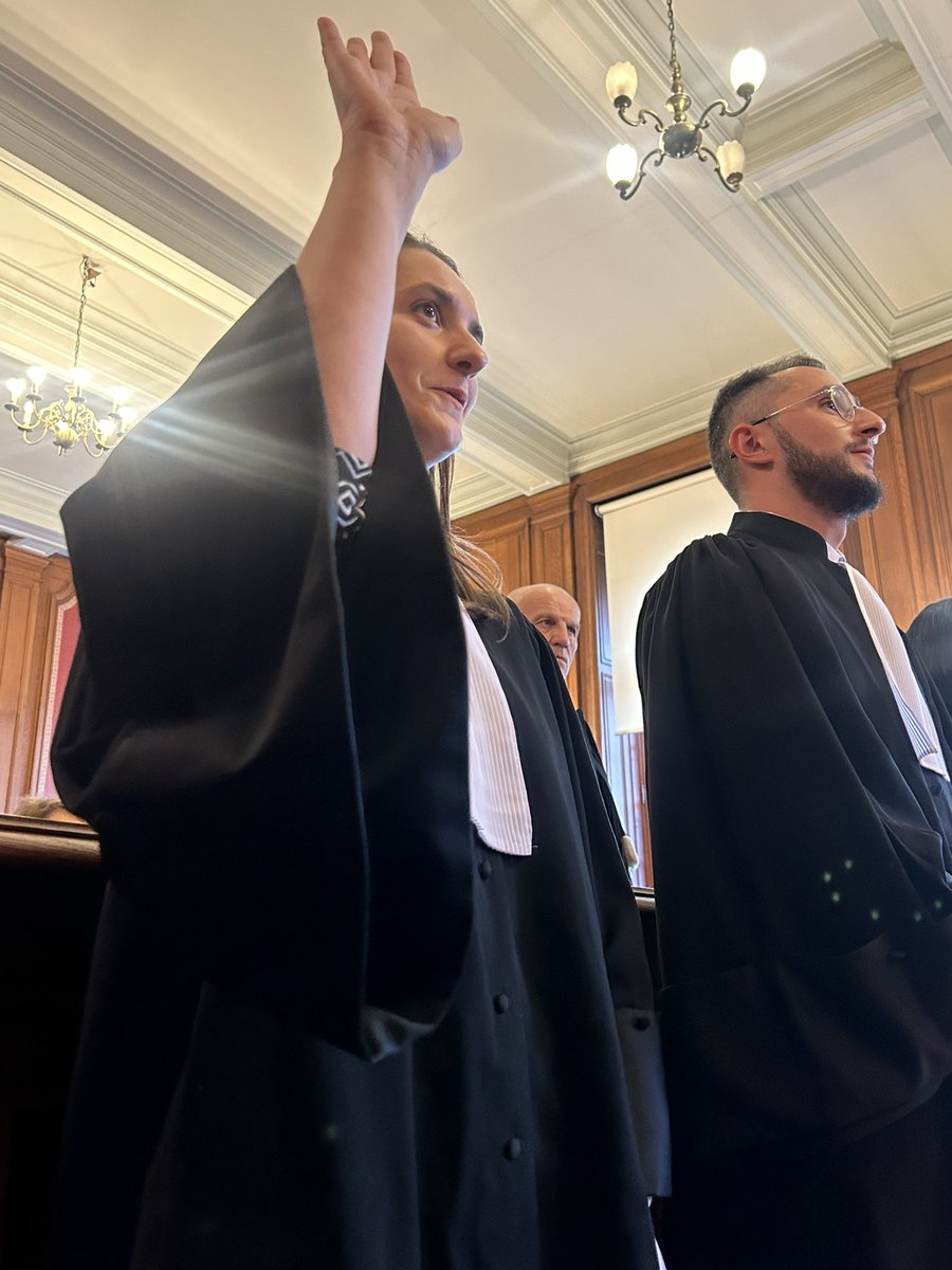 Présentés par le Bâtonnier <a href="/Albe88000/">Alain BÉGEL</a> , Me Mélanie Duval et Me Yohan Romero-Breuil ont prêté serment devant le Premier Président et la Cour de Nancy siégeant en audience solennelle. Le Barreau d’Epinal est heureux de les accueillir <a href="/VosMatin_Epinal/">Vosges Matin Epinal</a> <a href="/vosgestv/">Vosges Television</a>