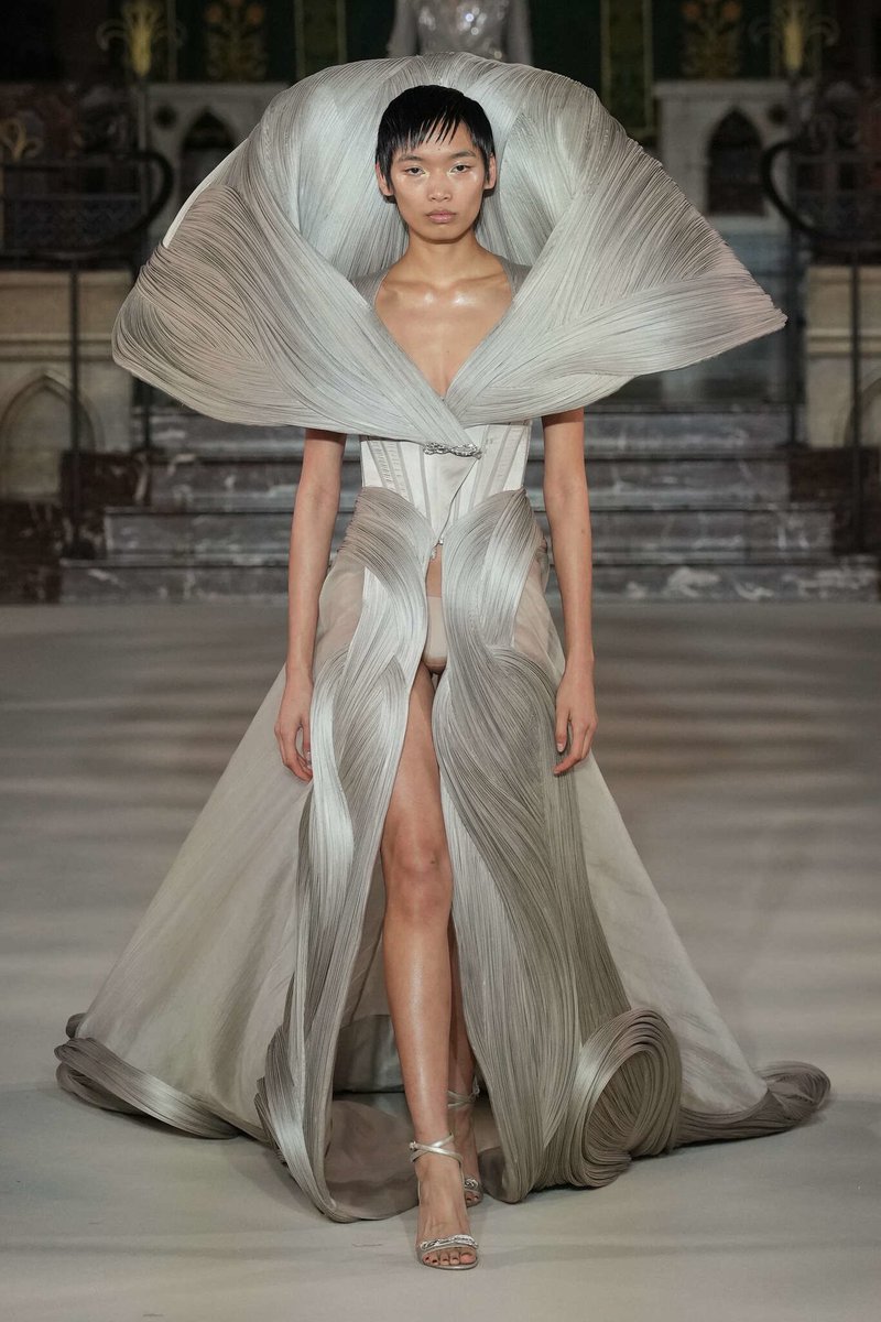 Gaurav Gupta Spring 2024 Couture