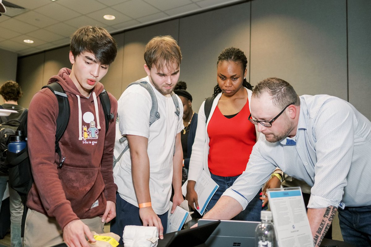 Auburn University tweet media